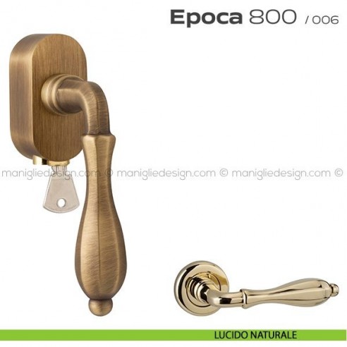 Maniglia per finestra martellina DK con chiave su placca 800 Epoca Reguitti lucido naturale