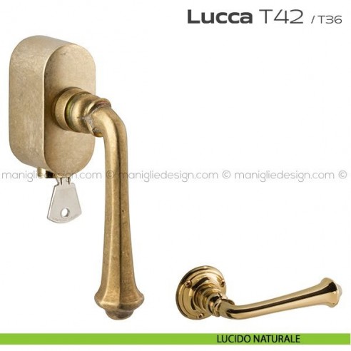 Maniglia per finestra martellina DK con chiave su placca T42 Lucca Reguitti lucido naturale