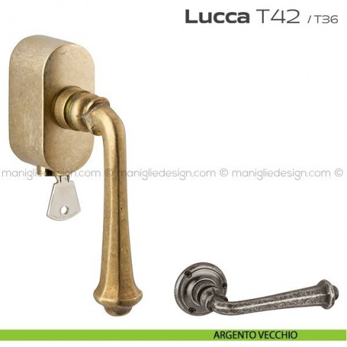 Maniglia per finestra martellina DK con chiave su placca T42 Lucca Reguitti argento vecchio
