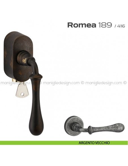 Maniglia per finestra martellina DK con chiave su placca 189 Romea Reguitti argento vecchio
