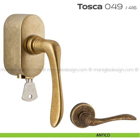 Maniglia per finestra martellina DK con chiave su placca 049 Tosca Reguitti antico