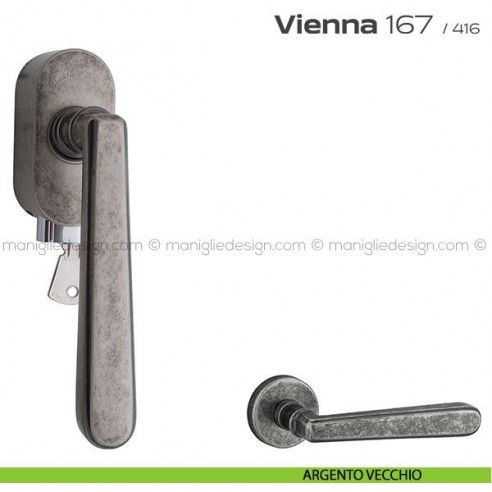 Maniglia per finestra martellina DK con chiave su placca 167 Vienna Reguitti argento vecchio