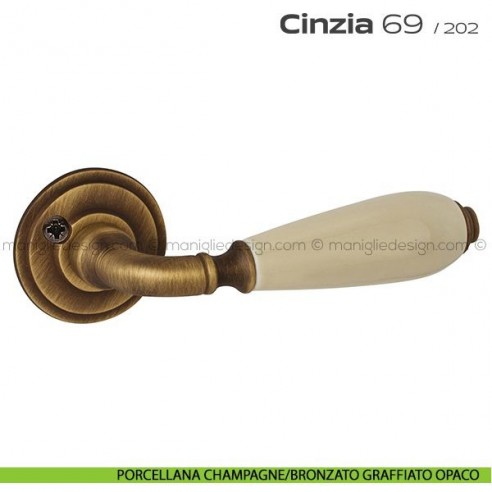 Maniglia in porcellana per porta 069 Cinzia Reguitti con viti a vista porcellana champagne/bronzato graffiato opaco