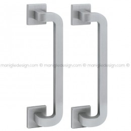 Maniglione per porta 425 Quark Reguitti accoppiato rosette quadrate