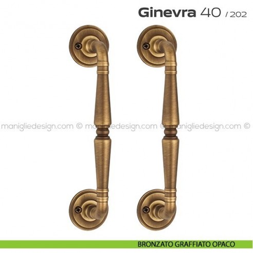 Maniglione per porta 040 Ginevra Reguitti accoppiato con viti a vista bronzato graffiato opaco