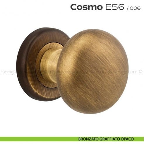 Pomolo per porta girevole E56 Cosmo Reguitti con rosetta tonda ad avvitare bronzato graffiato opaco