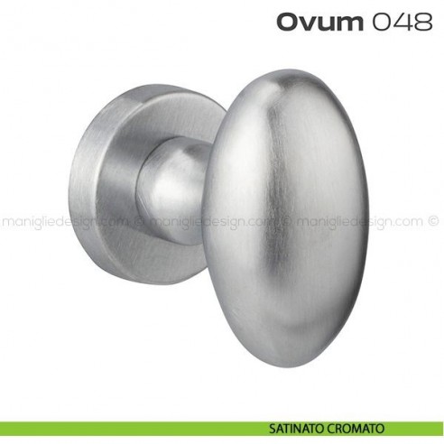 Pomolo ovale per porta fisso 048 Ovum Reguitti con rosetta tonda satinato cromato