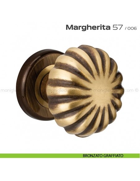 Pomolo per porta fisso 57 Margherita Reguitti diametro 60 mm con rosetta ad avvitare bronzato graffiato
