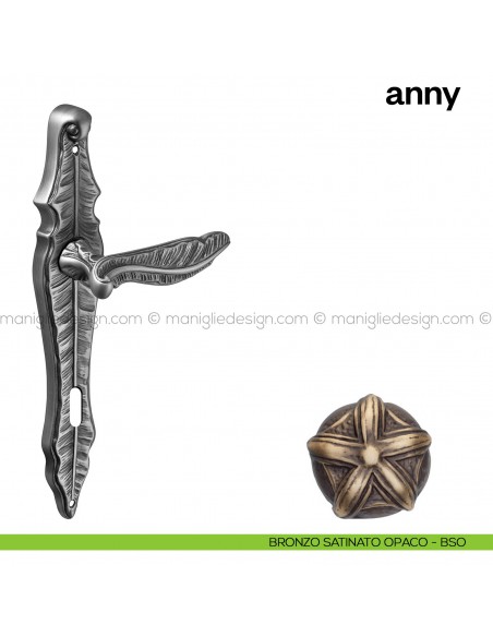 Maniglia per porta con placca Anny Poggi Mariani Bronzo satinato opaco - BSO foro patent