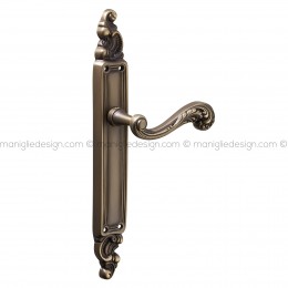 Maniglia per porta con placca Circe Poggi Mariani