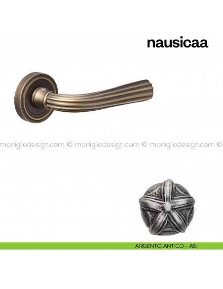 Maniglia per porta Nausicaa Poggi Mariani con rosetta tonda argento antico - ASI