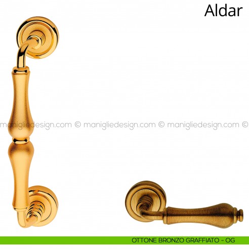 Maniglione per porta Aldar Linea Calì 218 mm con rosette ottone bronzato graffiato