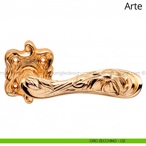 Maniglia per porta interna Arte Linea Calì rosetta quadrata oro zecchino