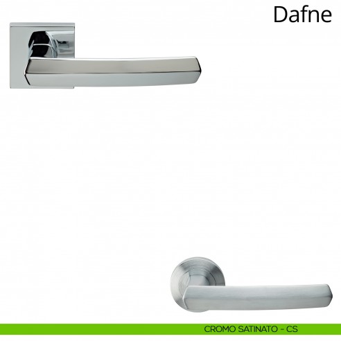 Maniglia per porta interna Dafne Linea Calì rosetta quadrata tradizionale cromo satinato