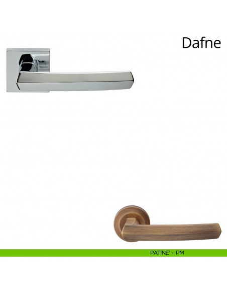 Maniglia per porta interna Dafne Linea Calì rosetta quadrata bassa patinè