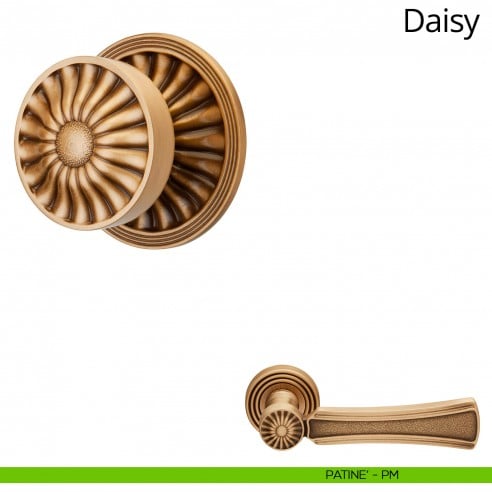 Pomolo per porta fisso Daisy Linea Calì con rosetta tonda patinè