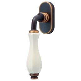 Maniglia con porcellana bianca per finestra martellina DK Erica Linea Calì