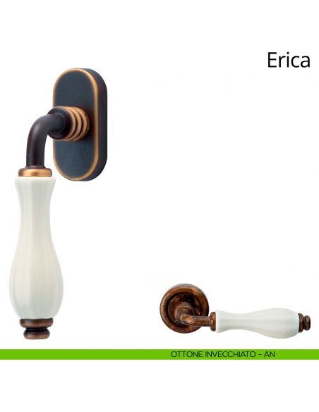 Maniglia con porcellana bianca per finestra martellina DK Erica Linea Calì ottone invecchiato