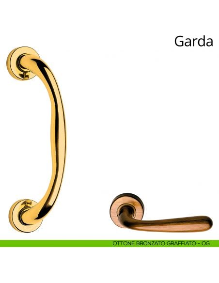 Maniglione per porta Garda Linea Calì ottone bronzato graffiato