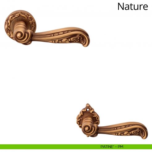 Maniglia per porta interna Nature Linea Calì con rosetta tonda patinè