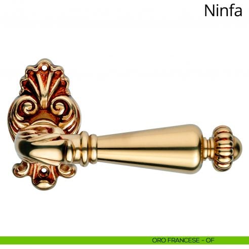Maniglia per porta interna Ninfa Linea Calì con rosetta artistica oro francese