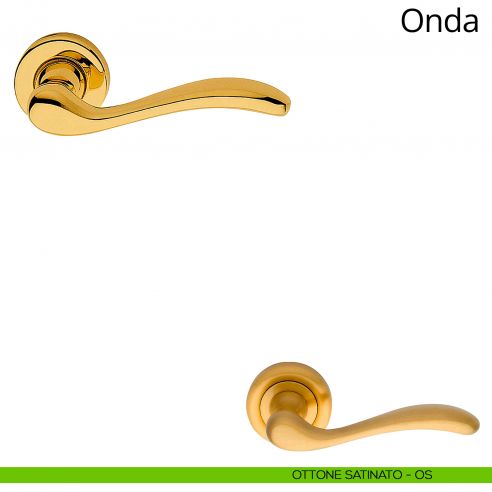 Maniglia per porta interna Onda Linea Calì con rosetta semplice ottone satinato