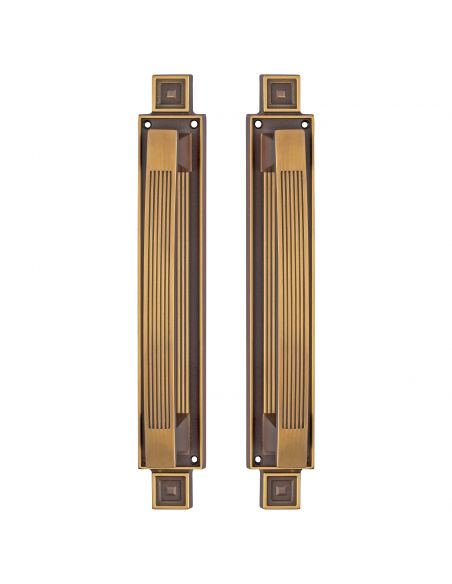 Maniglione accoppiato su placca Opera Linea Calì