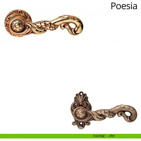 Maniglia per porta interna Poesia Linea Calì con rosetta tonda patinè