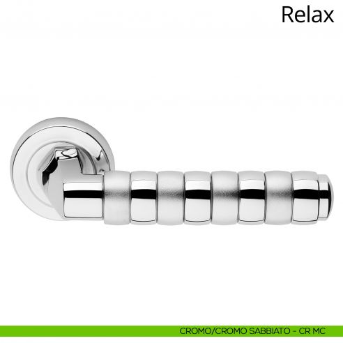 Maniglia per porta interna Relax Linea Calì rosetta tonda cromo lucido + cromo sabbiato