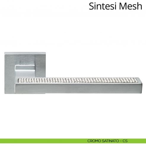 Maniglia per porta interna con Swarovski Sintesi Mesh Linea Calì rosetta quadrata bassa cromo satinato