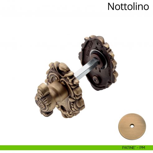 Nottolino per porta 008 Linea Calì con rosetta sagomata patinè