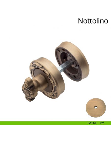 Nottolino per porta 113 Linea Calì con rosetta tonda patinè