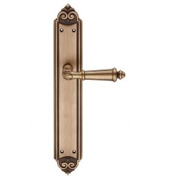 Maniglia con placca Big per porta Aida Linea Calì