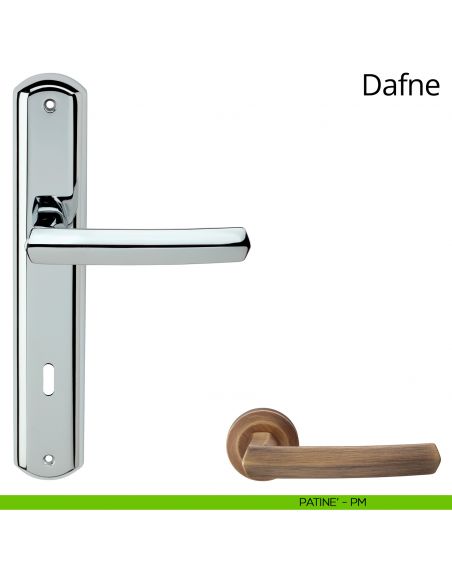 Maniglia con placca per porta Dafne Linea Calì - patinè - foro patent