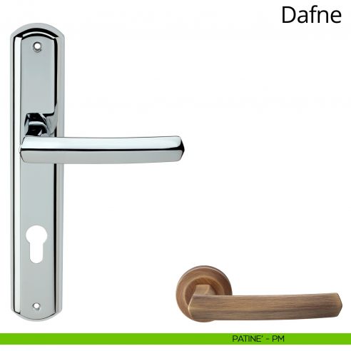 Maniglia con placca per porta Dafne Linea Calì - patinè - foro yale