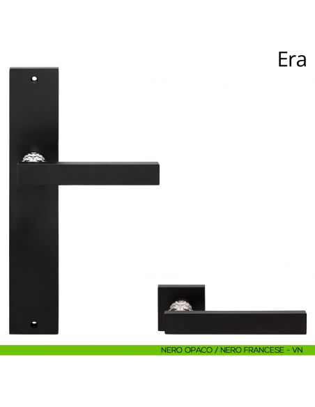 Maniglia con placca per porta Era Linea Calì - nero opaco + nero francese - placca cieca