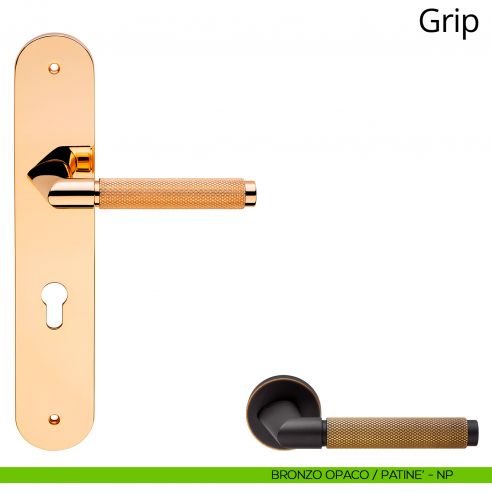 Maniglia con placca per porta Grip Linea Calì - bronzo opaco + patinè - foro yale