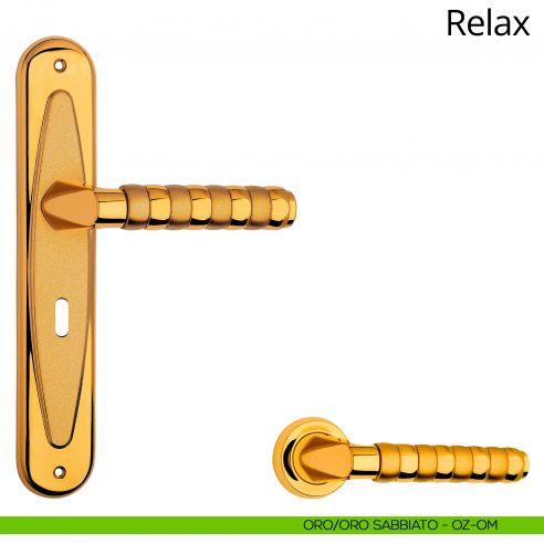 Maniglia con placca per porta Relax Linea Calì - oro zecchino + oro sabbiato - foro patent