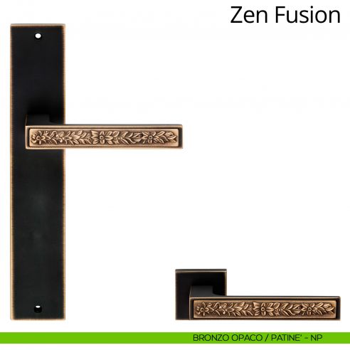 Maniglia con placca per porta Zen Fusion Linea Calì - bronzo opaco + patinè - placca cieca