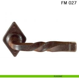 Maniglia in ferro per porta Il Forgiato FM 027 con molla 2