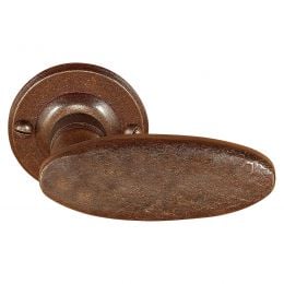 Maniglia in ferro per porta Il Forgiato FM 376 con molla