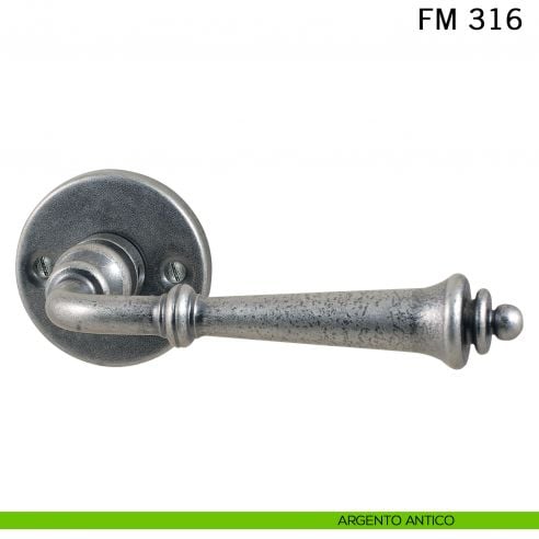 Maniglia in ferro per porta Il Forgiato FM 316 argento antico