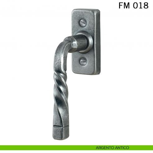 Maniglia in ferro per finestra martellina DK FM 018 Il Forgiato argento antico
