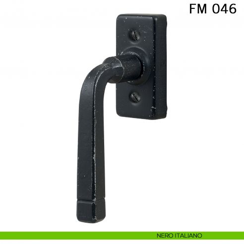 Maniglia in ferro per finestra martellina DK FM 046 Il Forgiato nero italiano