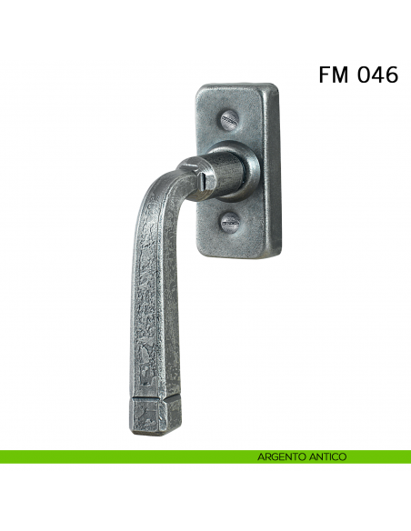 Maniglia in ferro per finestra martellina DK FM 046 Il Forgiato argento antico
