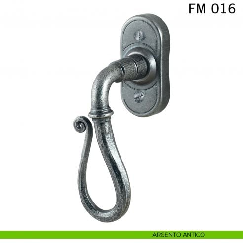 Maniglia in ferro per finestra martellina DK FM 016 Il Forgiato argento antico