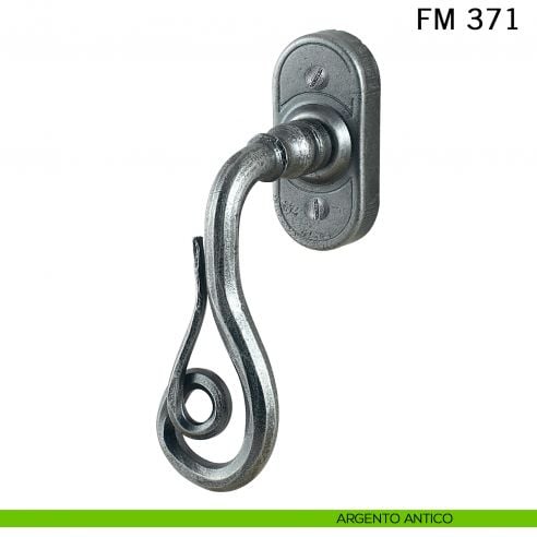 Maniglia in ferro per finestra martellina DK FM 311 Il Forgiato argento antico