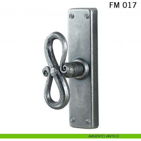 Maniglia in ferro per finestra cremonese FM 017 Il Forgiato argento antico