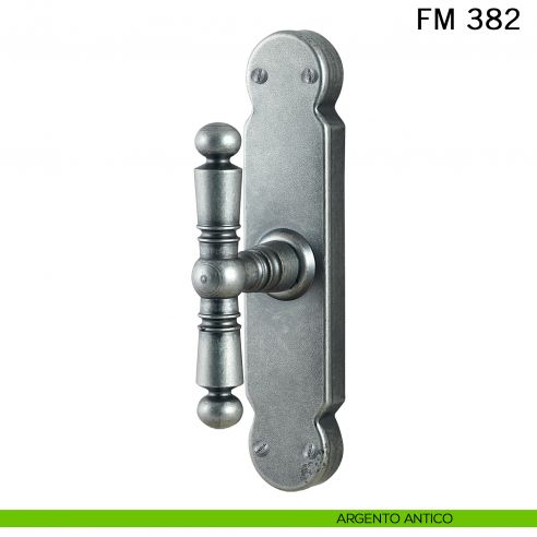 Maniglia in ferro per finestra cremonese FM 382 Il Forgiato argento antico