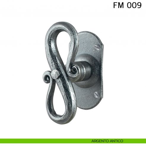 Maniglia in ferro per finestra martellina FM 009 Il Forgiato argento antico